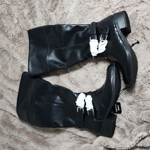 NWT ARIZONA black calf boots buckles still have coverings